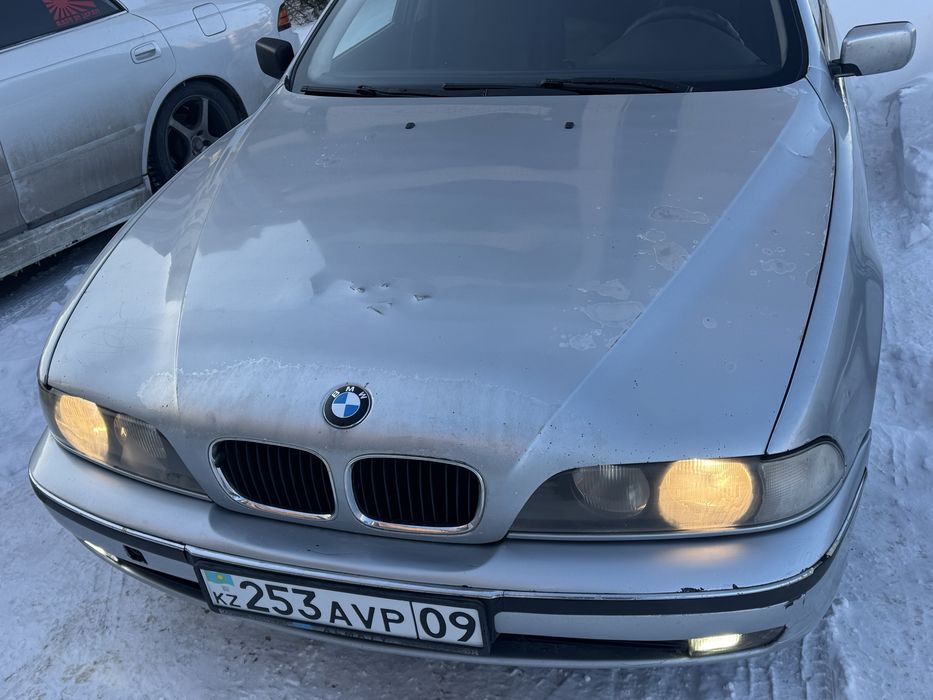 BMW E39 520i 1997 продается