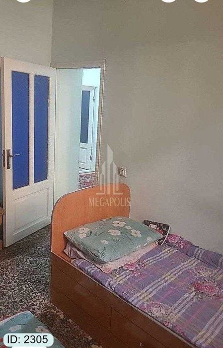 5 mikr jomiy tarafdan 3 xonali  kvartira sotiladi №2305