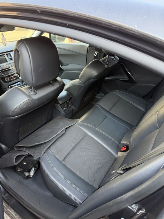 Peugeot 508 2010 1.6 benzina