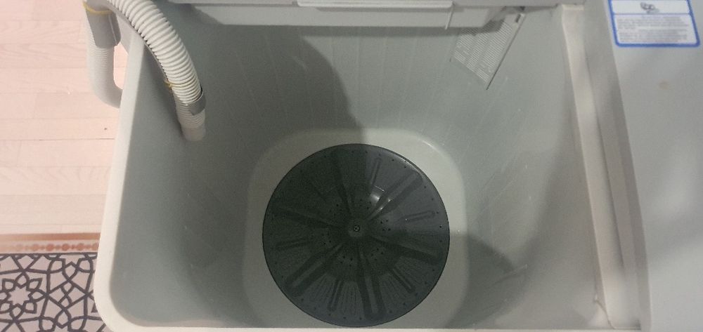 Продам стиральную машинку