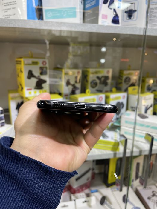 Samsung S21+ 8/128 gb