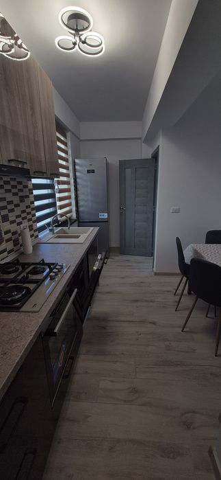 Închiriez apartament 2 camere