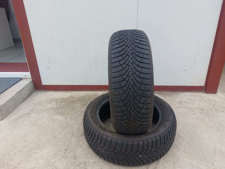 100 lei bucata! Doua anvelope M+S 195 55 16 Goodyear