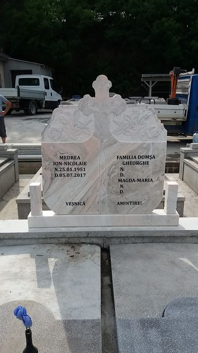 Amintire și respect monumente funerare,cruci marmură,livrare gratuită!