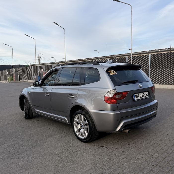 BMW X3 2.0d 150CP M Paket, xDrive, Panorama, Navi, Întreținut