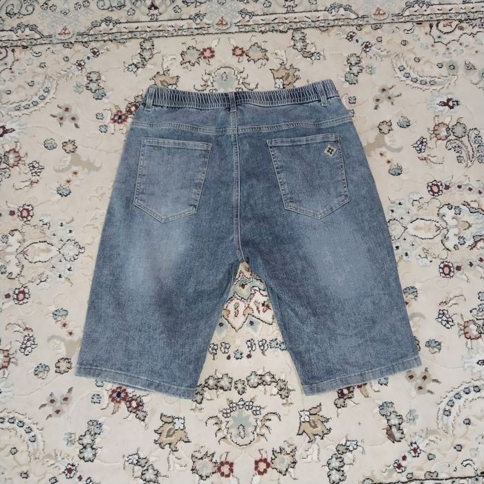 Продам женский шортик