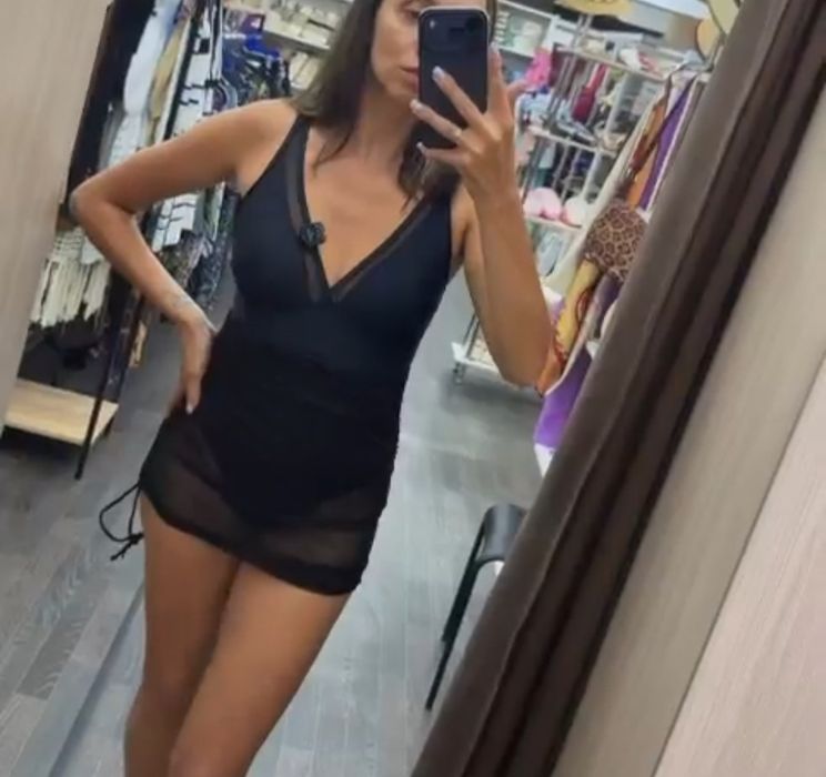 Продам очень эффектный купальник