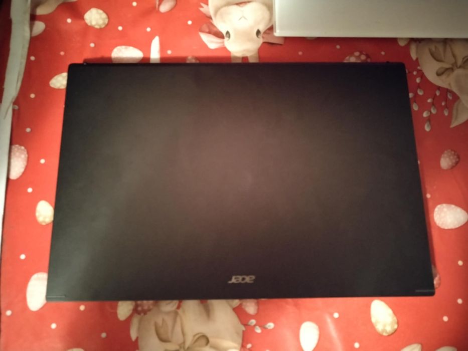 Vând laptop Acer Aspire 7