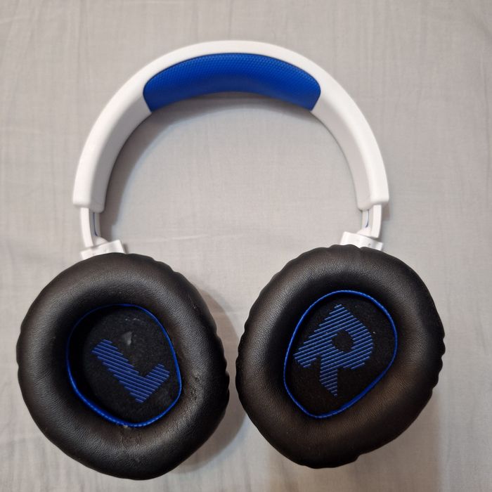 Vând JBL Quantum 360P Wireless White/Blue