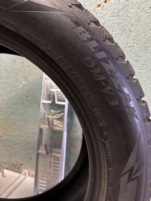 Bridgestone Blizzak DM-V3 275/50/R20