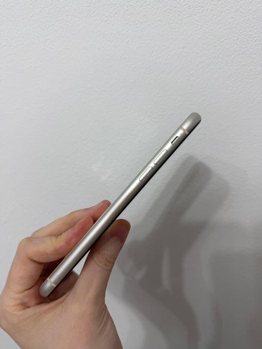 iPhone 11 128 gb белый