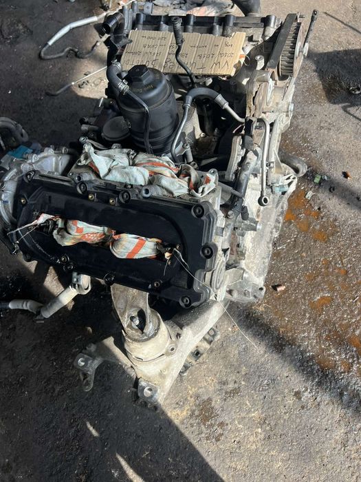 Двигател VW Touareg 3.0 V6. TDI 10/18г 2967 куб 176kW 240hp код CASA