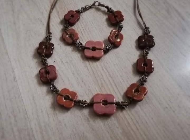 Бижута от керамика, ръчна изработка