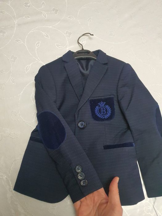 Italianskiy kastyum shim