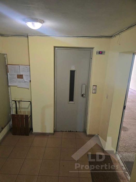 Продава се Едностаен апартамент в Варна, Христо Ботев - 24 кв.м за 1486 €/кв.м - Снимка #5