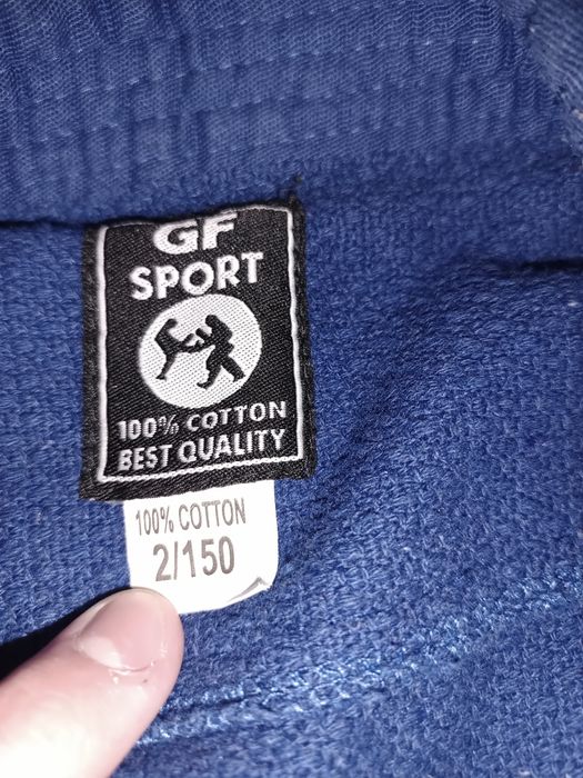 Продам кимоно 150 размер