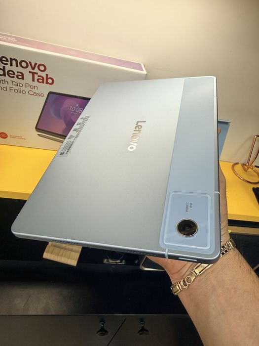 Lenovo Idea Tab 11 with  tab pen and Folio case 128 gb ca nou