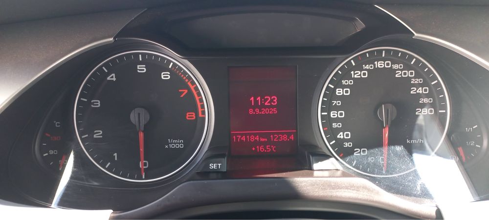 AUDI A4 2010 — imagine 3