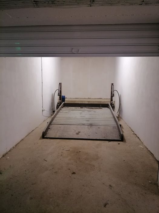 Дава се под наем Гараж / Паркомясто в София, Овча купел 2 - 35 кв.м за 102 € - Снимка #1