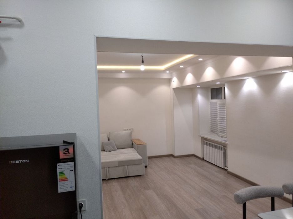 Шахристанский, квартира после ремонта 2/1/4