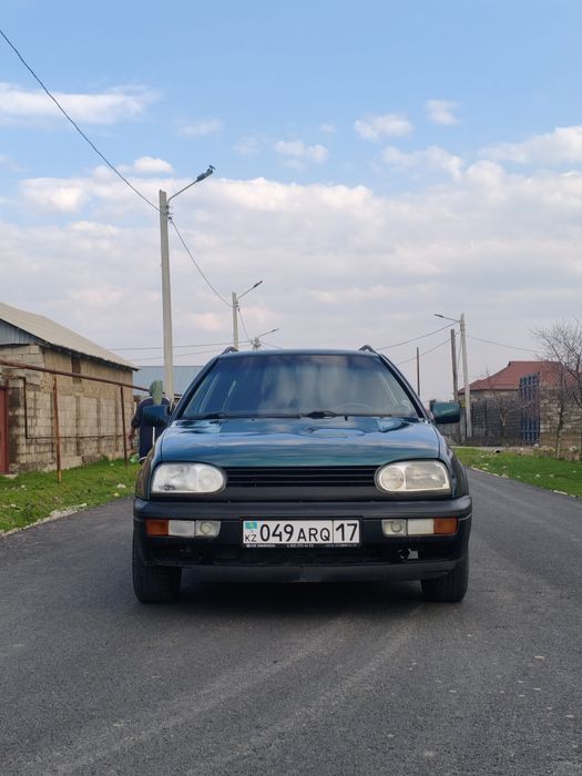 Волксваген Голф3