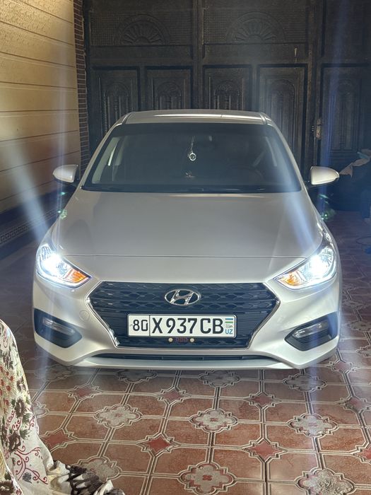 Hyundai accent(solaris) 2020 1.6mator 27ming probeg 18ming $ kami bor