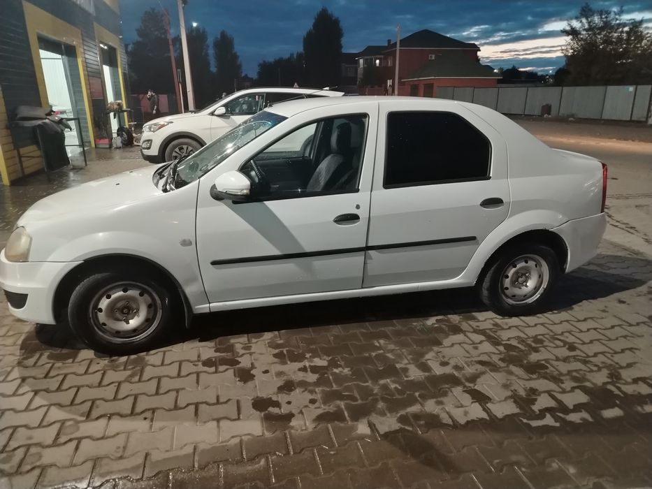 Рено логан 12 год