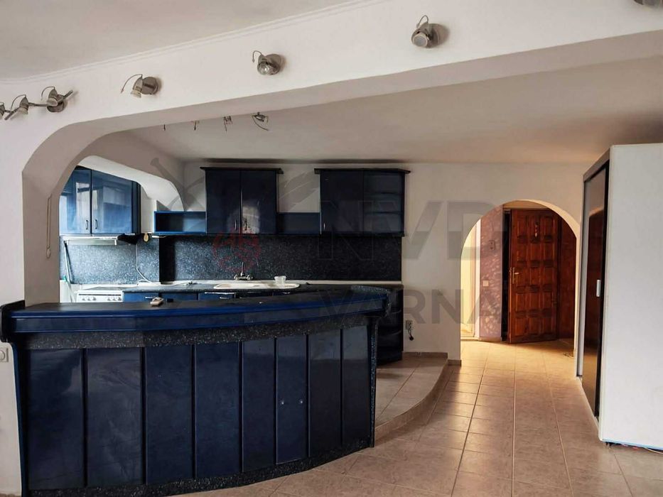 Дава се под наем двустаен апартамент в Лятно кино Тракия! 21621092