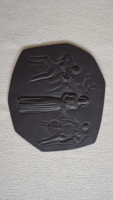 Placheta metalica in relief