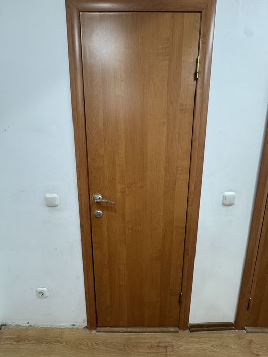 Продам двери межкомнатные