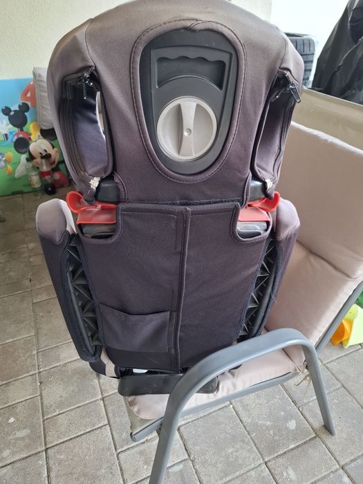 Scaun masina foarte confortabil