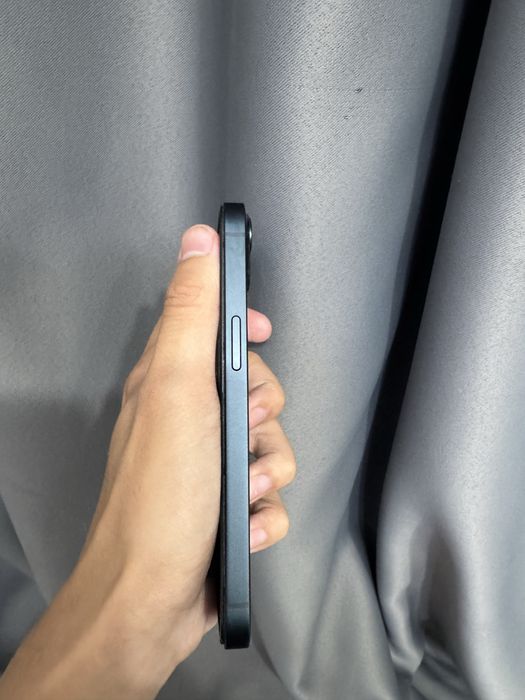 Продам айфон 13 256гб Iphone 13