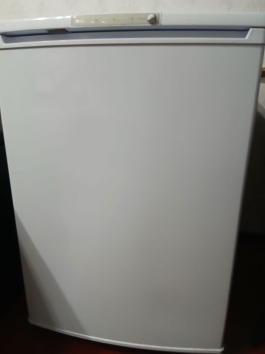 Морозильник Indesit Индезит