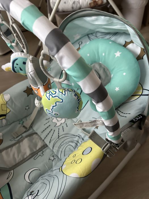 Бебешки шезлонг с вибрации Moni