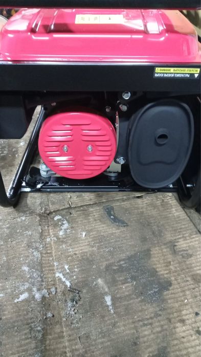 Продам генератор