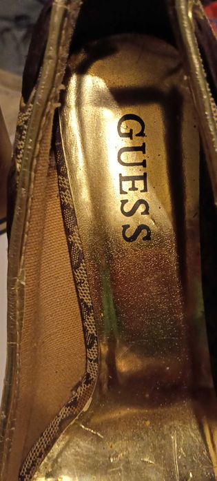 Обувки на платформа Guess