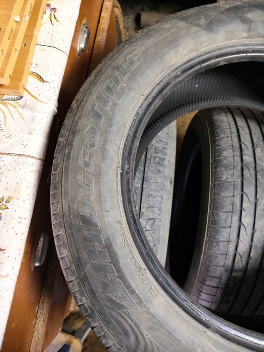 Продам летние шины Bridgestone