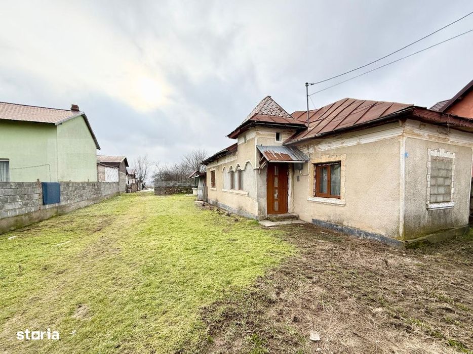 Casa batraneasca cu teren generos - VACARESTI