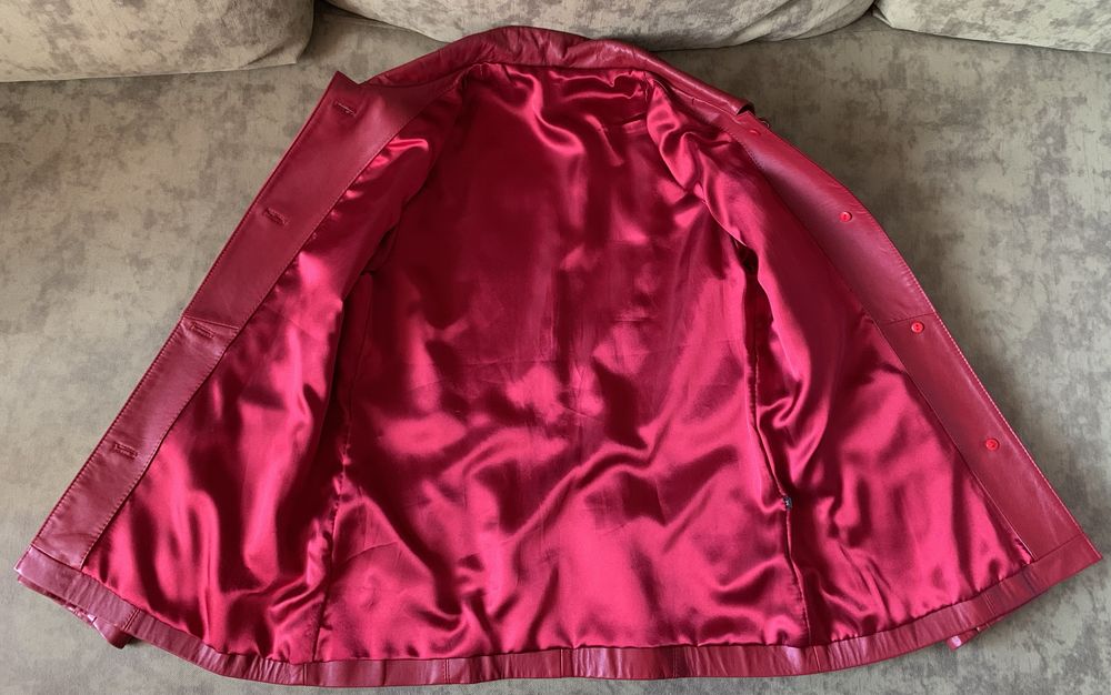 Дамско сако червено от естествена кожа