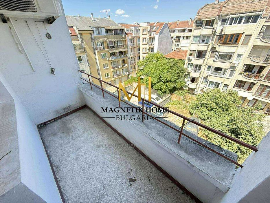 Дава се под наем Тристаен апартамент в Бургас, Възраждане - 120 кв.м за 498.27 € - Снимка #8