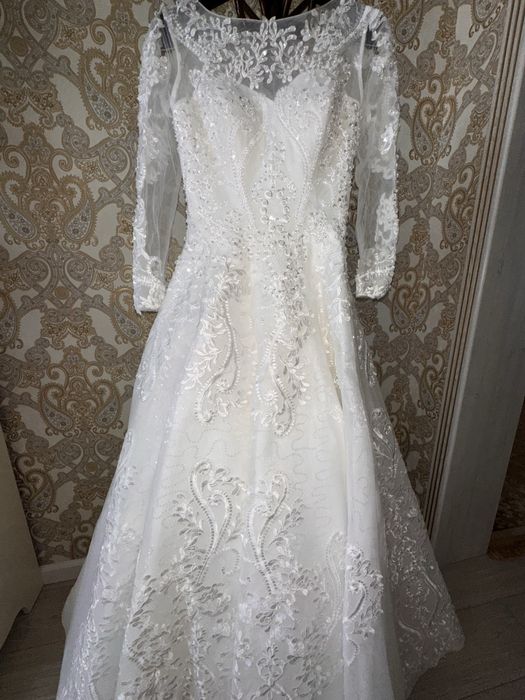 Срочно продам свадебное платье