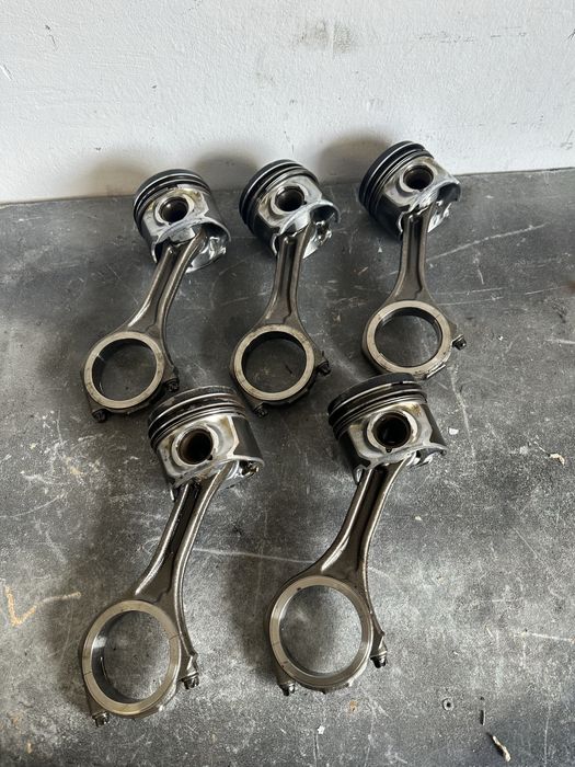 Piston pistoane Audi A6 C6 3.0 TDI ASB A8 D3 ASB BMK