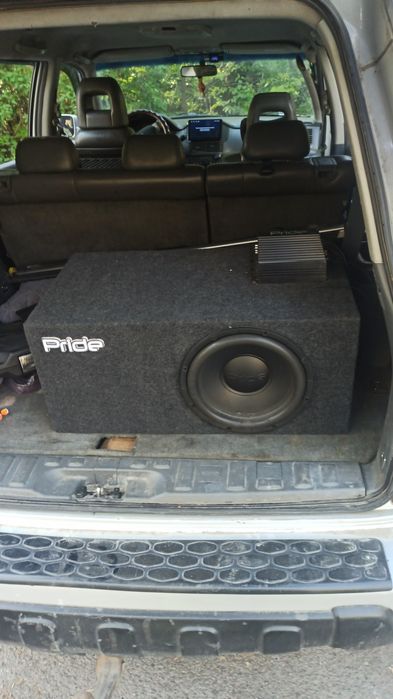 Саббуфер pride почти новый