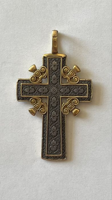 Крестик нательный
