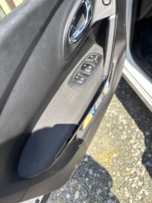 Vand RENAULT KADJAR benzina si gaz