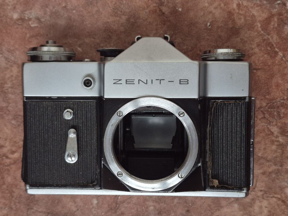 Body aparat foto Zenit B