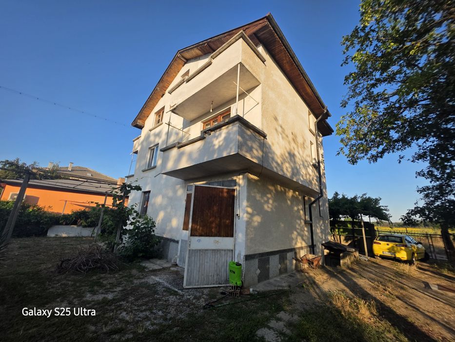 Къща в село Труд