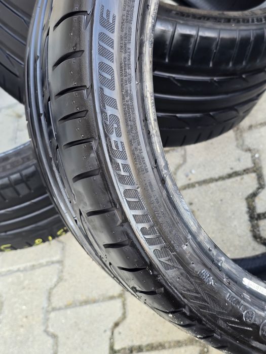 245 35 18 Bridgestone