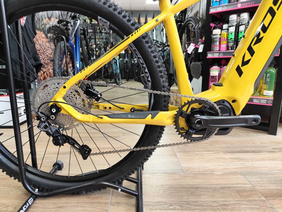 Bicicleta Level Boost 1.0 M 29 S in stoc la Est Bike Funky Sports