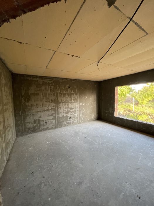 Tencuiala mecanizata pe baza de ciment &  ipsos !